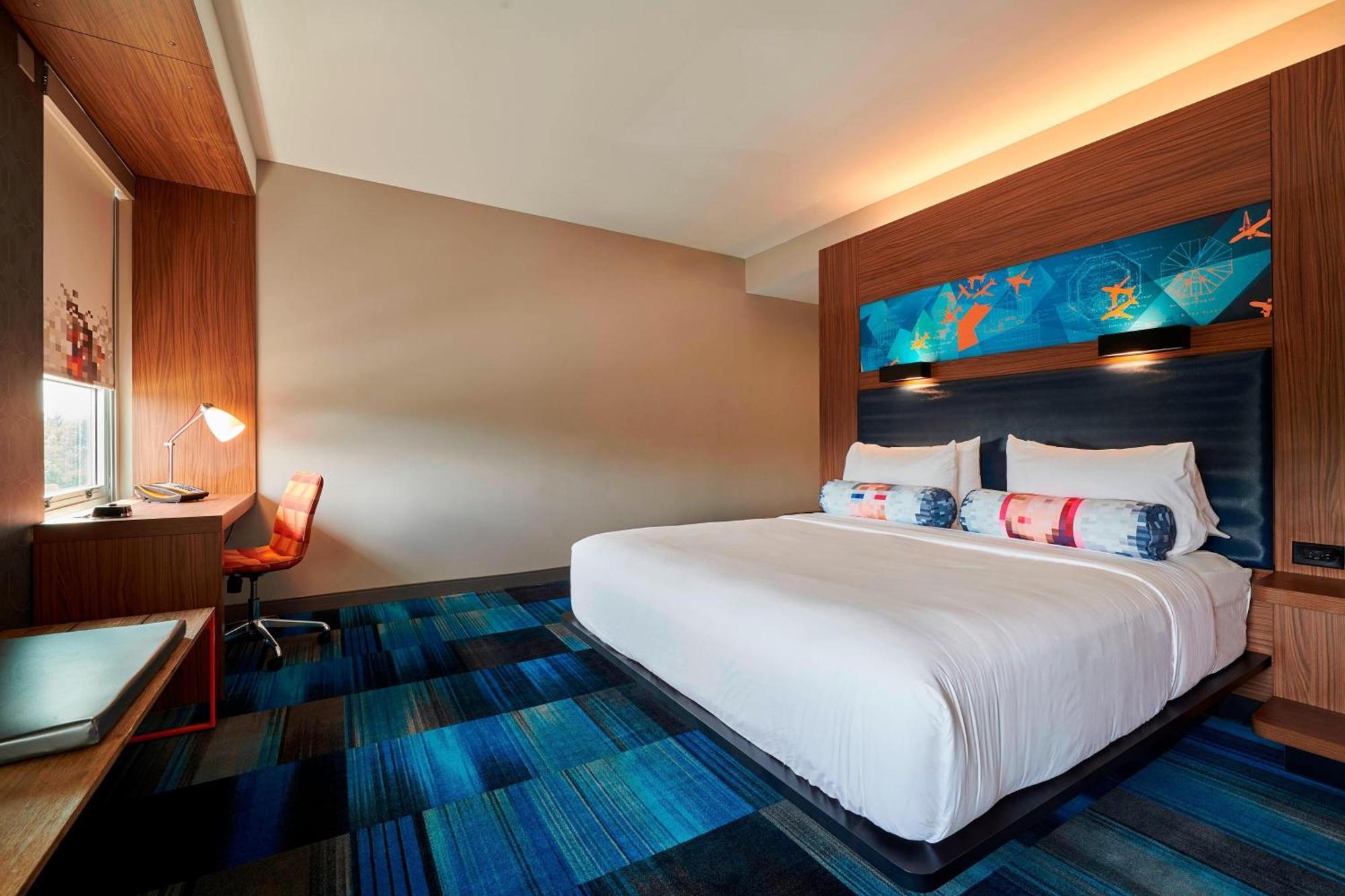 Aloft Cleveland Airport Hotel North Olmsted Exterior foto