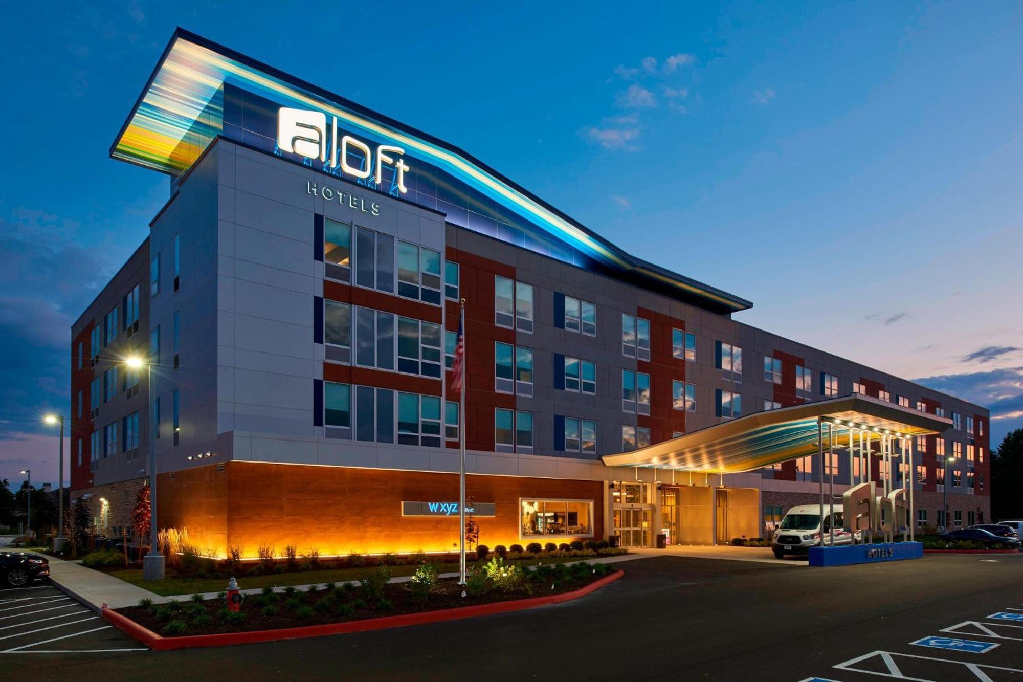 Aloft Cleveland Airport Hotel North Olmsted Exterior foto
